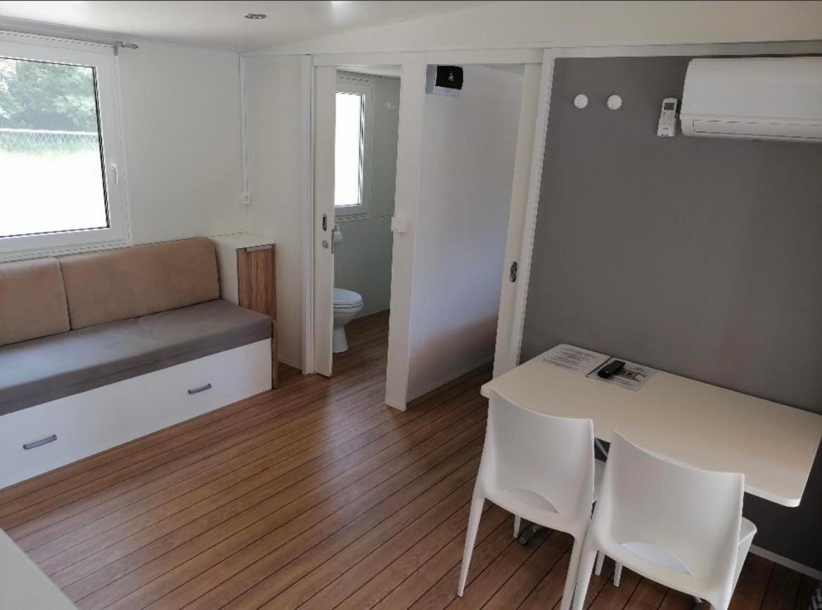 Sunny Mobile Homes Bijela Uvala Mugeba